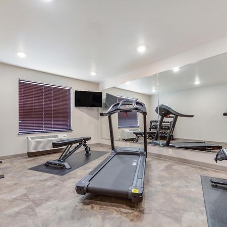 Cobblestone Inn & Suites-Fremont Buitenkant foto