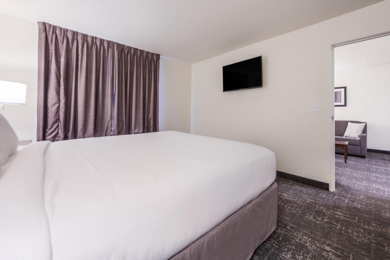 Cobblestone Inn & Suites-Fremont Buitenkant foto