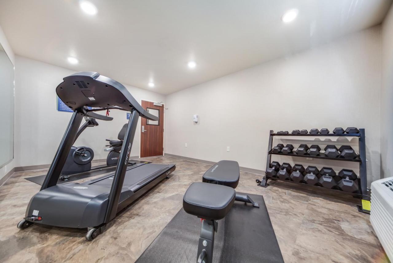 Cobblestone Inn & Suites-Fremont Buitenkant foto